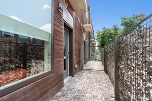 1800 E 4th St, Austin, TX 78702 - Photo 11
