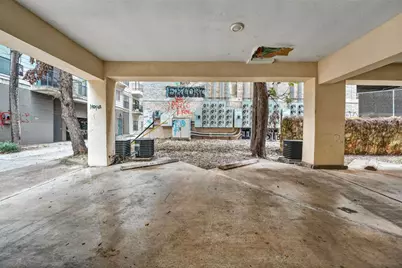 712 Graham Place #201, Austin, TX 78705 - Photo 33