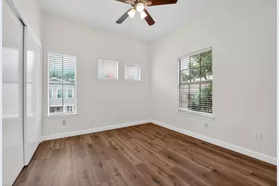 712 Graham Place #201, Austin, TX 78705 - Photo 25