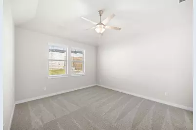 8010 Shining Flor Run, Lago Vista, TX 78645 - Photo 11