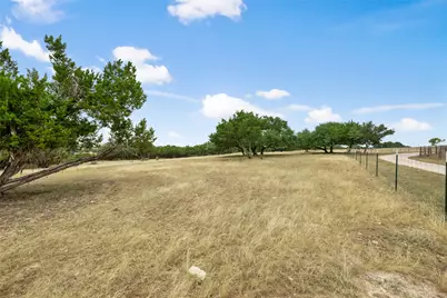 2400 W Fitzhugh Road, Dripping Springs, TX 78620 - Photo 25