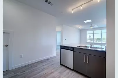 13130 Pond Springs Road Road #3212, Austin, TX 78729 - Photo 13