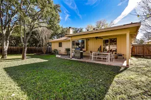 12916 Pegasus St, Austin, TX 78727 - Photo 23