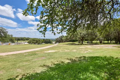 18801 Hogan Circle #2, Lago Vista, TX 78645 - Photo 29