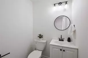 18801 Hogan Cir, Lago Vista, TX 78645 - Photo 17