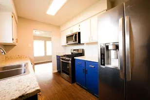 7312 Providence Ave, Austin, TX 78752 - Photo 5