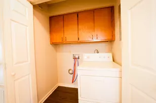 7312 Providence Ave, Austin, TX 78752 - Photo 15