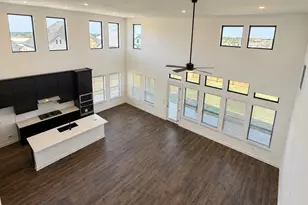 201 Archway Ln, Liberty Hill, TX 78642 - Photo 5