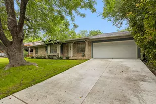 6902 Notre Dame Dr, Austin, TX 78723 - Photo 1