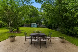 6902 Notre Dame Dr, Austin, TX 78723 - Photo 11