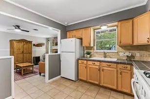 6902 Notre Dame Dr, Austin, TX 78723 - Photo 13