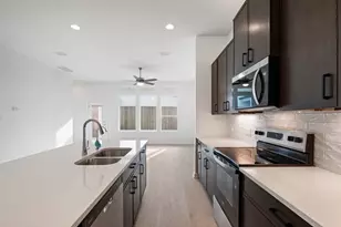 17512 Torneo Dr, Round Rock, TX 78664 - Photo 5