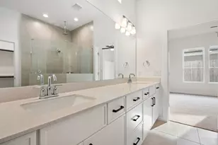 17512 Torneo Dr, Round Rock, TX 78664 - Photo 11