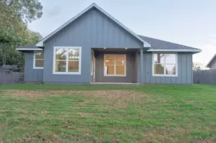 129 Callie St, Smithville, TX 78957 - Photo 19