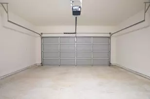 129 Callie St, Smithville, TX 78957 - Photo 17