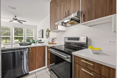 2506 Zach Scott Street, Austin, TX 78723 - Photo 11
