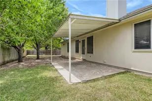 102 Osage Ct, Georgetown, TX 78626 - Photo 29