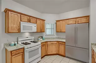 102 Osage Ct, Georgetown, TX 78626 - Photo 9
