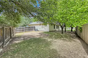 102 Osage Ct, Georgetown, TX 78626 - Photo 31