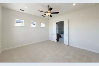 20233 Dustin Lane, Pflugerville, TX 78660 - Photo 9