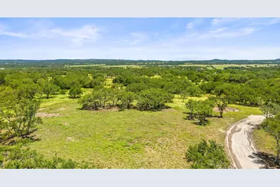 1094 Lindeman Lane, Blanco, TX 78606 - Photo 7