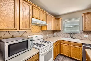 1900 Jesse Owens Dr, Austin, TX 78748 - Photo 11