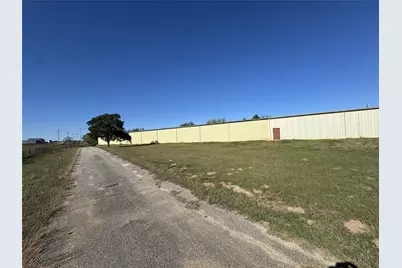 2502 Highway 304, Smithville, TX 78957 - Photo 5