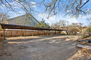 301 E 33rd St, Austin, TX 78705 - Photo 13