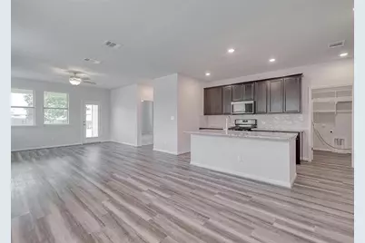 128 Tucana Street, Georgetown, TX 78628 - Photo 3