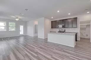 128 Tucana St, Georgetown, TX 78628 - Photo 3