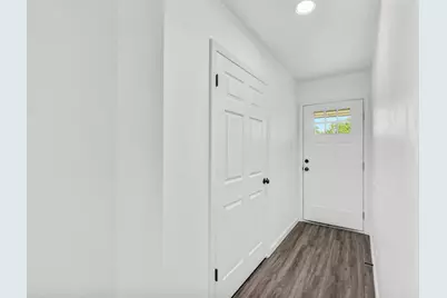 6506 King George Drive, Austin, TX 78745 - Photo 11