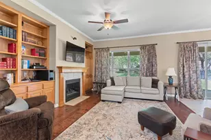 110 Persimmon Ln, Georgetown, TX 78633 - Photo 5