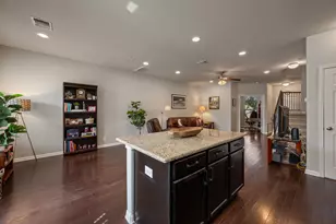 1044 Lost Pines Ln, Cedar Park, TX 78613 - Photo 9