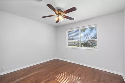 4900 Eastdale Drive, Austin, TX 78723 - Photo 11