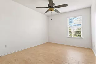 139 Palm Dr, Buda, TX 78610 - Photo 19