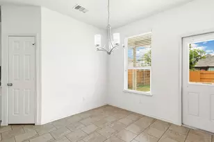 139 Palm Dr, Buda, TX 78610 - Photo 11