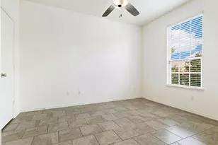 139 Palm Dr, Buda, TX 78610 - Photo 5