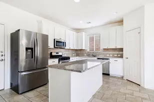 139 Palm Dr, Buda, TX 78610 - Photo 3