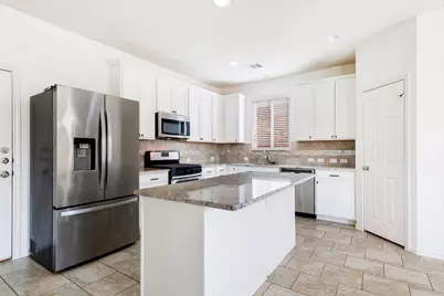 139 Palm Drive, Buda, TX 78610 - Photo 3