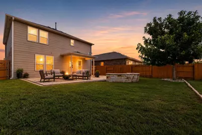 139 Palm Drive, Buda, TX 78610 - Photo 7