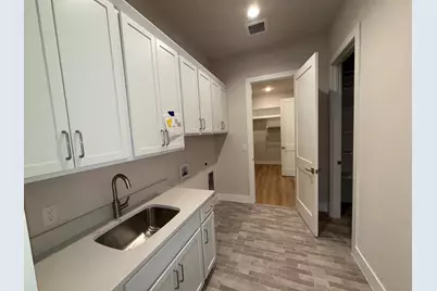 134` Pinehurst Street, Meadowlakes, TX 78654 - Photo 5