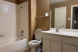 1900 Scofield Ridge Pkwy, Austin, TX 78727 - Photo 3