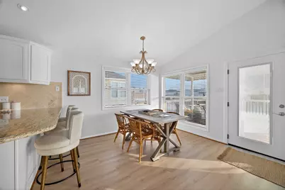 4303 Karankawa Way, Galveston, TX 77554 - Photo 9