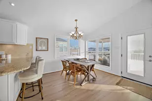 4303 Karankawa Way, Galveston, TX 77554 - Photo 9