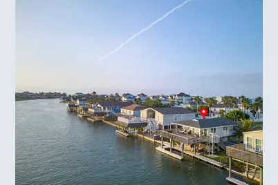 4303 Karankawa Way, Galveston, TX 77554 - Photo 1