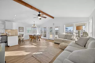 4303 Karankawa Way, Galveston, TX 77554 - Photo 7