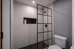 1712 Alleghany Dr, Austin, TX 78741 - Photo 11