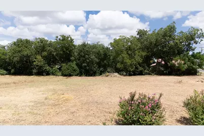 101 E South Street, Leander, TX 78641 - Photo 13