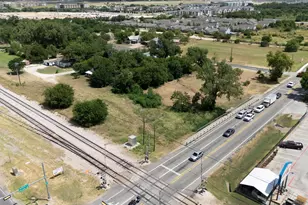 101 E South St, Leander, TX 78641 - Photo 1