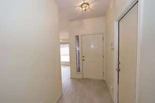 1161 Kentra Dr W, Pflugerville, TX 78660 - Photo 11